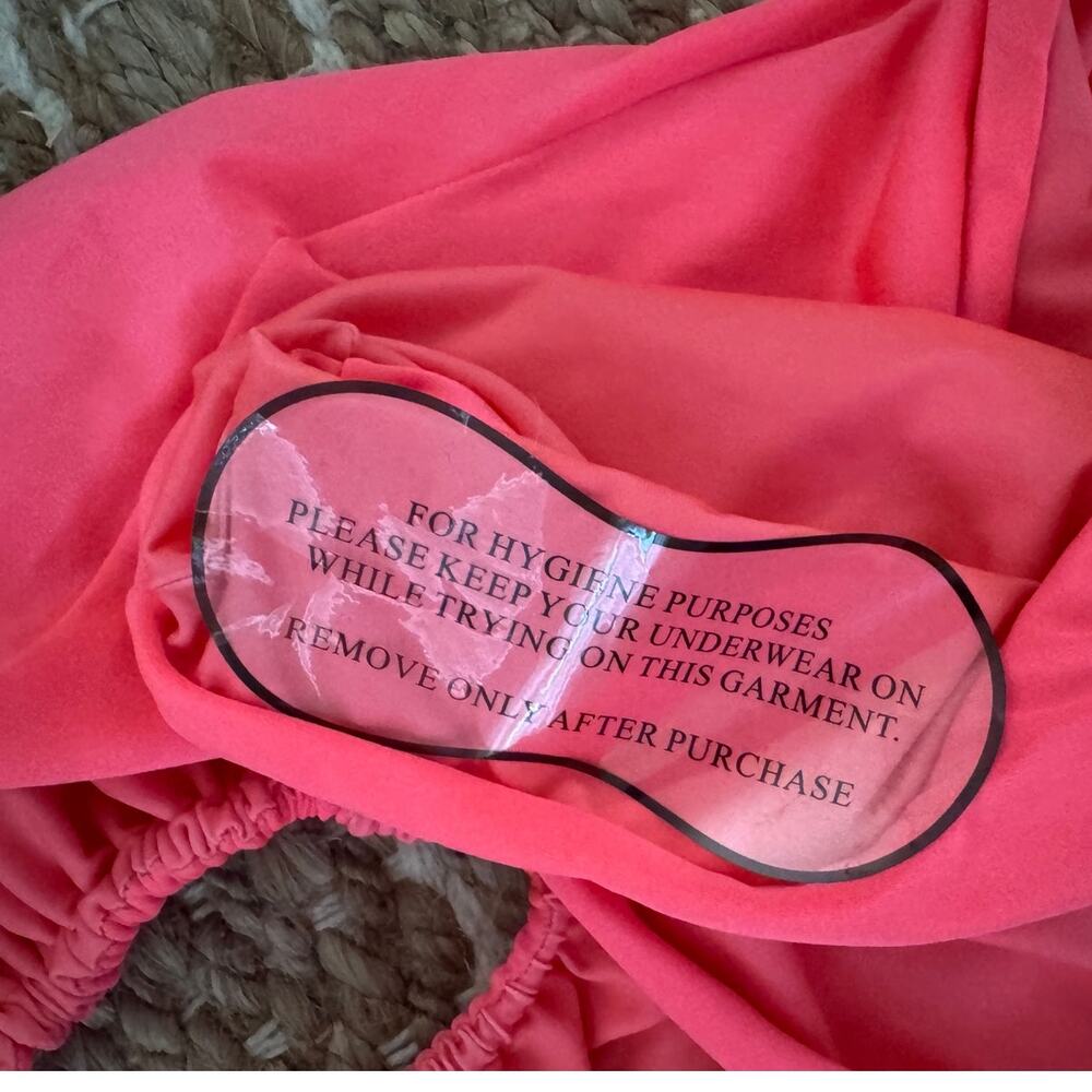 NEW Maaji Cerise Royal Cutout One-Piece Swimsuit Size Large - Picture 9 of 10